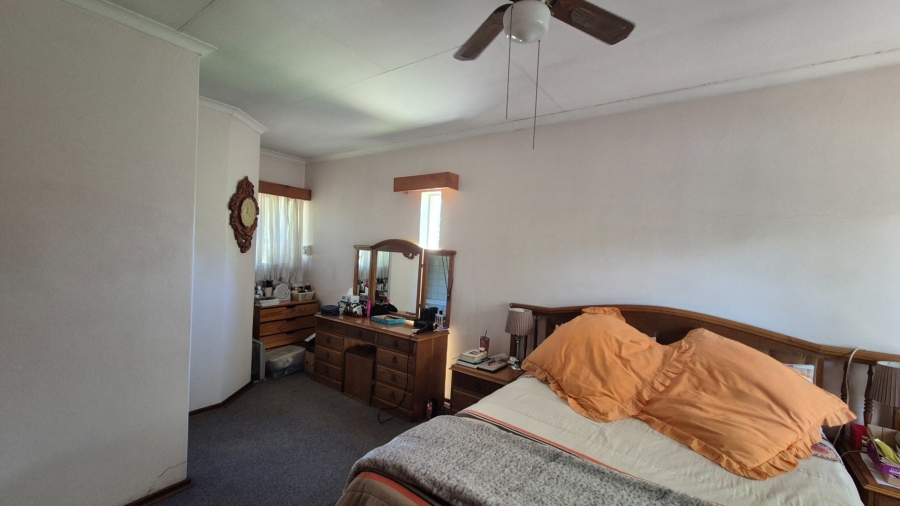 4 Bedroom Property for Sale in Sasolburg Ext 11 Free State